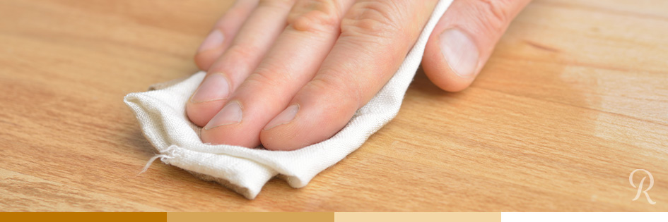 Nettoyer plan travail bois